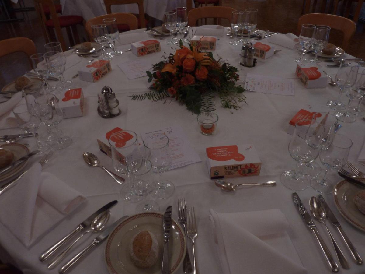 לנגנאו Hotel Hirschen מראה חיצוני תמונה