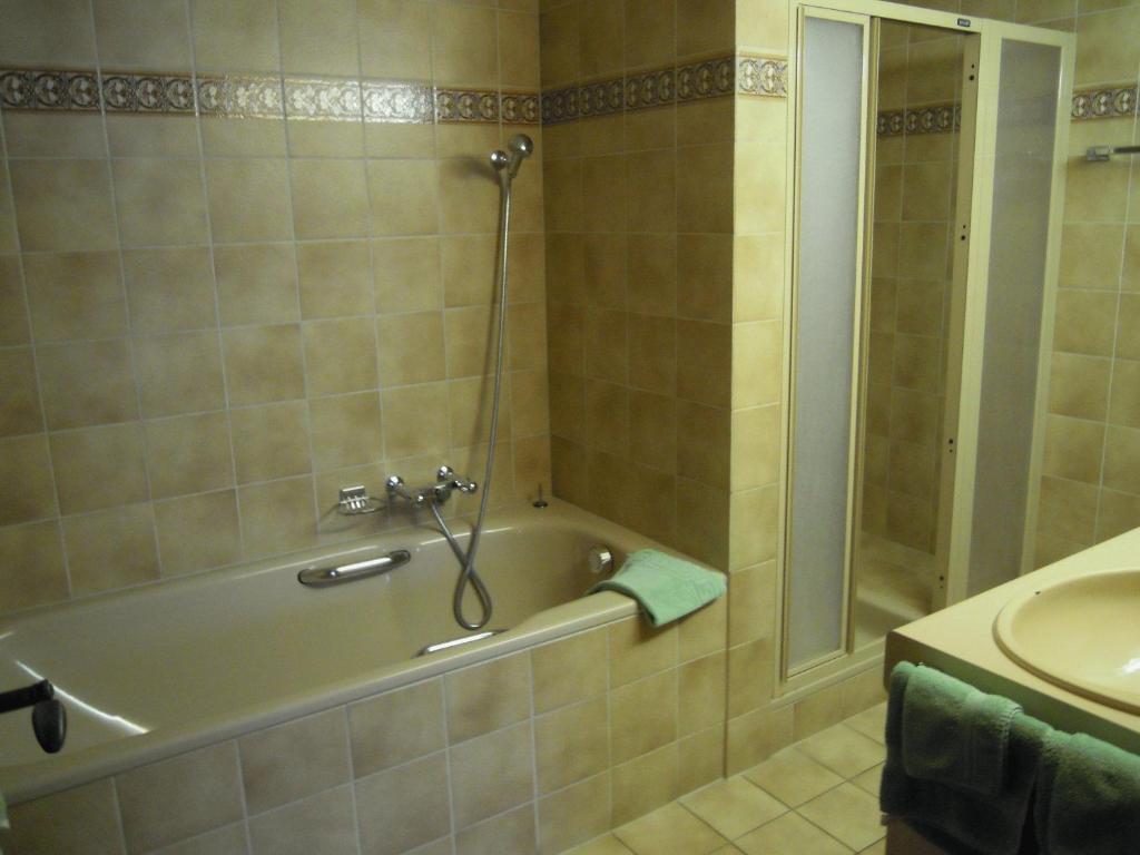 לנגנאו Hotel Hirschen מראה חיצוני תמונה